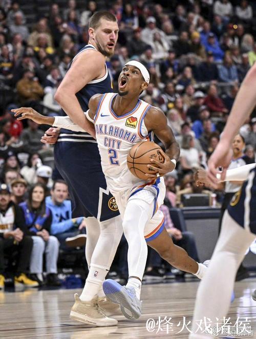 约基奇三双助掘金大胜魔术 热火狂胜马刺迎来3连败
