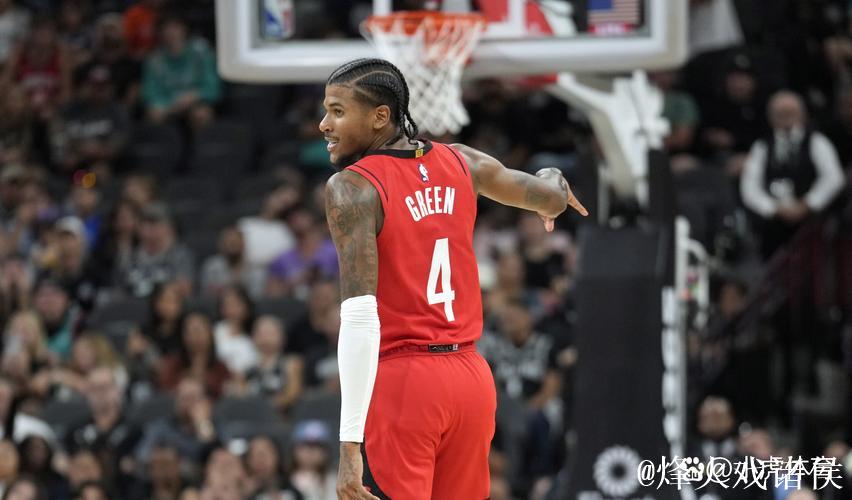 爵士擒公牛止6连败 格林关键三分火箭克尼克斯